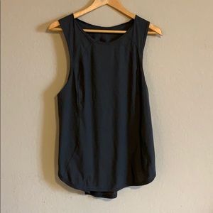 Lululemon athletic top